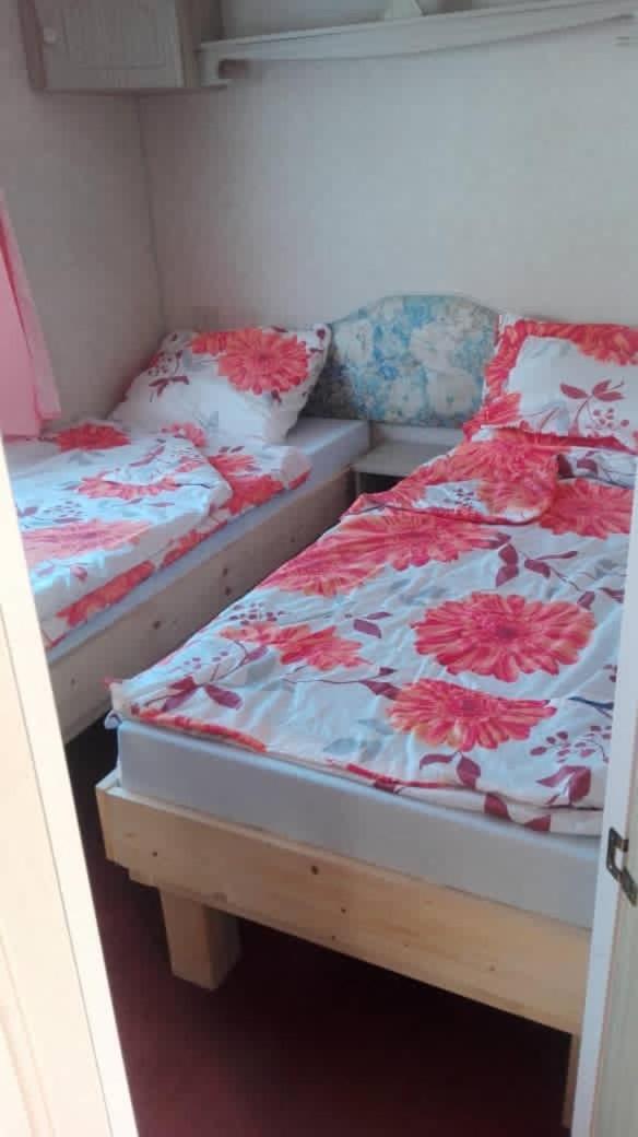 티자우이바로스 Kupai Apartman 아파트 외부 사진