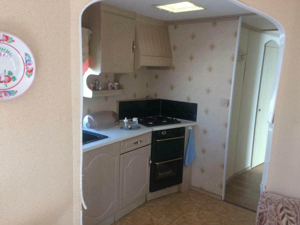 티자우이바로스 Kupai Apartman 아파트 외부 사진
